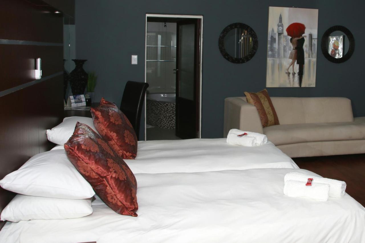 Aalwyns Guesthouse Vanderbijlpark Zimmer foto